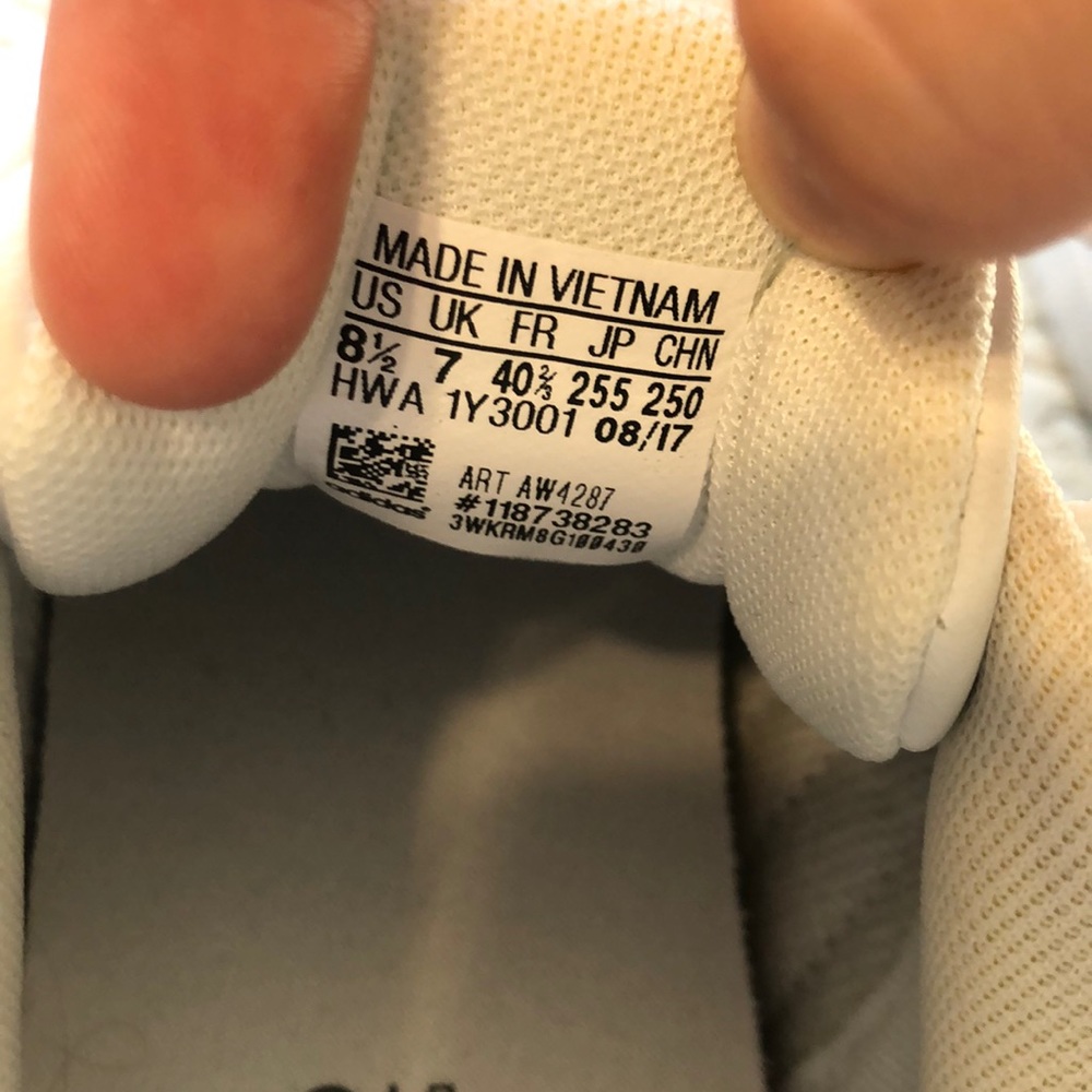 Adidas Sneakers - Picture 5 of 11